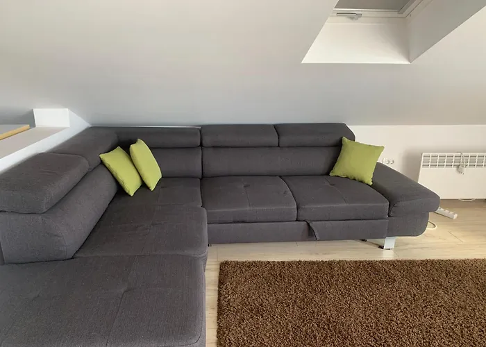 Tom's House דירה נייביצה