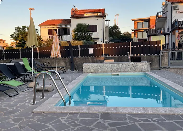 Tom's House דירה